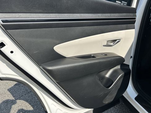 Used 2023 Hyundai Tucson SEL image 23