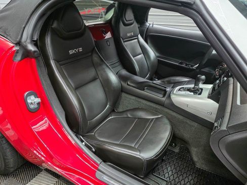 Used 2008 Saturn Sky Red Line RWD image 17