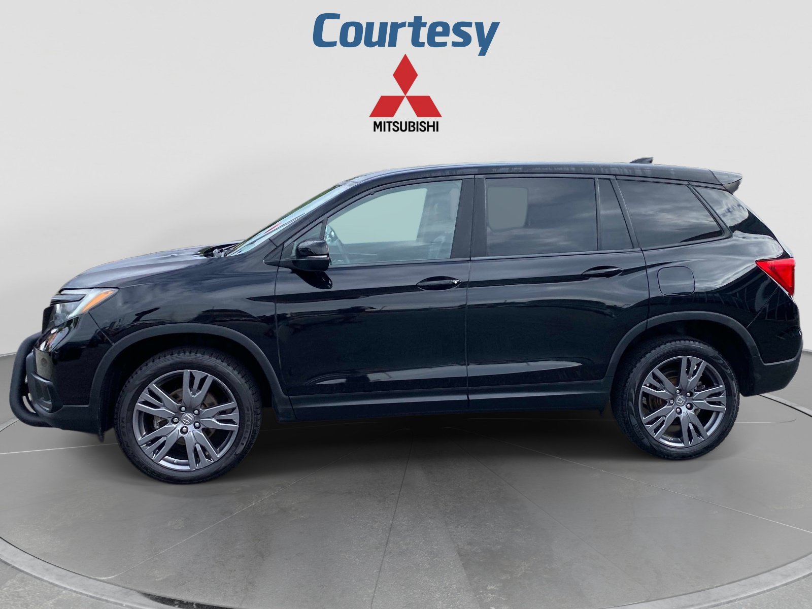 Used 2020 Honda Passport EX-L image 2