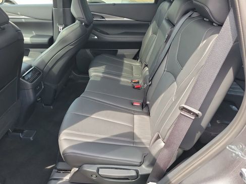 Used 2025 INFINITI QX60 Luxe image 26