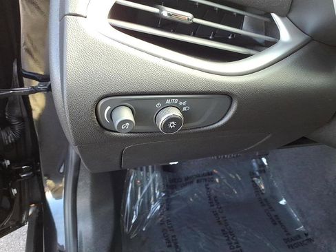 Used 2022 Chevrolet Malibu LT w/ Redline Edition image 12