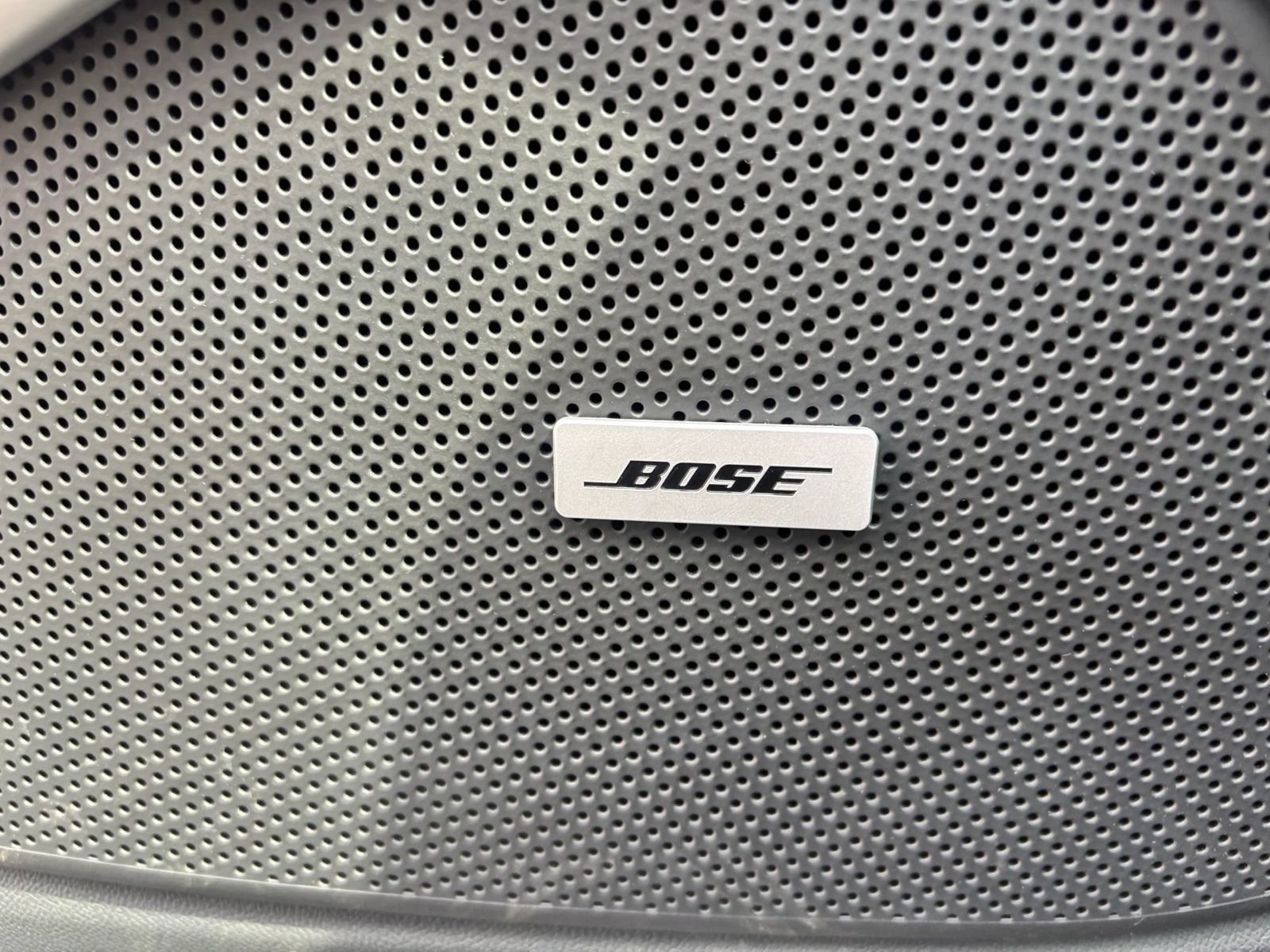 Used 2016 Chevrolet Camaro SS RWD image 15