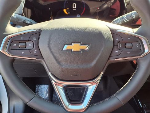 New 2025 Chevrolet Trax LT w/ Driver Confidence Package image 12