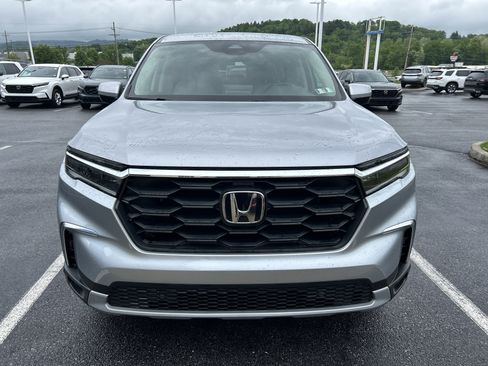 Used 2023 Honda Pilot EX-L image 2