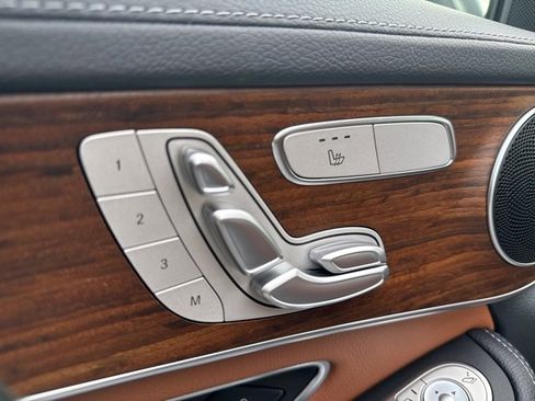 Used 2022 Mercedes-Benz GLC 300 4MATIC image 18