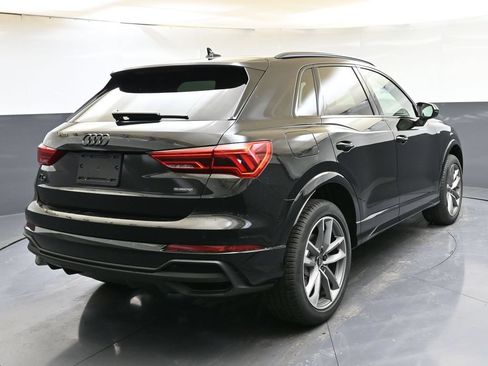 Used 2025 Audi Q3 2.0T Premium w/ Convenience Package AWD/4WD image 5