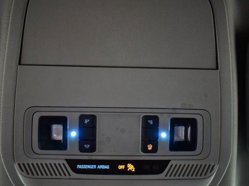 Used 2020 Ford Explorer XLT w/ Equipment Group 202A image 33