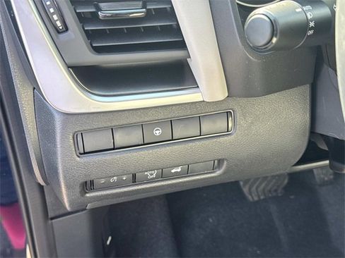 New 2026 Nissan Rogue SV image 25