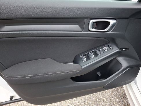 Used 2023 Honda Civic Sport image 12