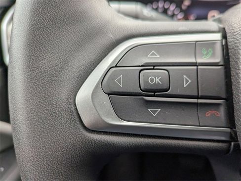 Used 2024 Jeep Compass Limited image 15