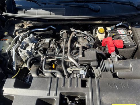 Used 2025 Nissan Kicks S FWD image 3