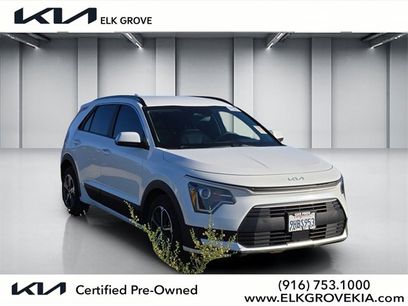 Used 2023 Kia Niro EX