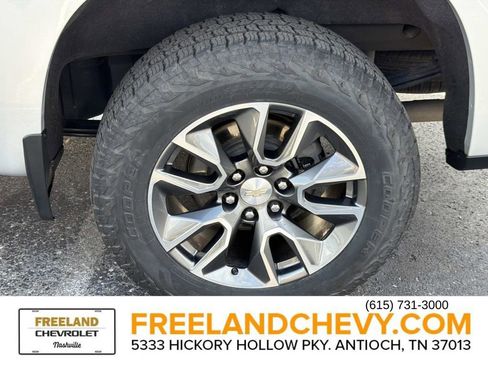Used 2022 Chevrolet Silverado 1500 LT image 11