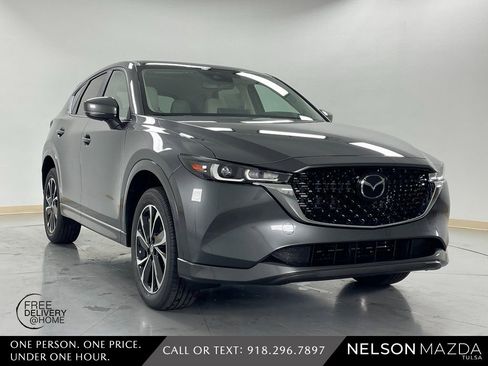 New 2025 MAZDA CX-5 AWD 2.5 S w/ Preferred Package image 4