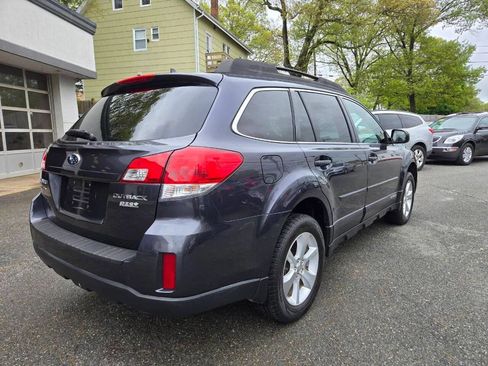 Used 2013 Subaru Outback 2.5i Limited AWD/4WD image 25