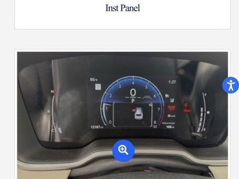 Used 2023 Toyota Corolla Cross XLE w/ Convenience Package image 12