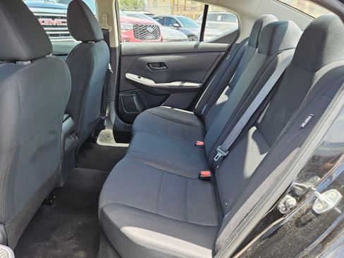 Used 2024 Nissan Sentra S FWD image 18