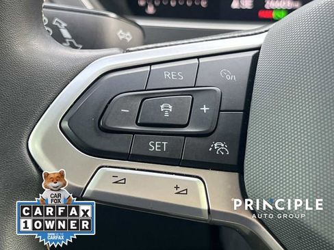 Certified 2023 Volkswagen Tiguan SE FWD image 19