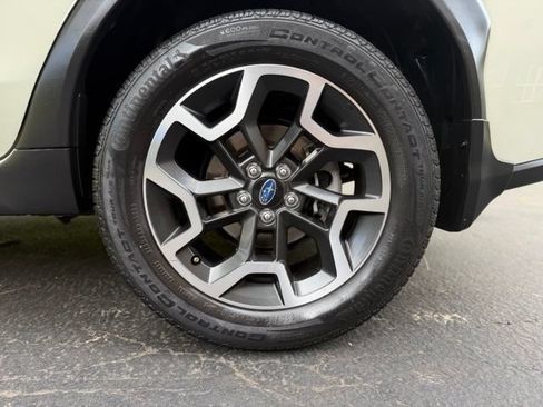 Used 2017 Subaru Crosstrek 2.0i Premium w/ Popular Package #2 AWD/4WD image 38