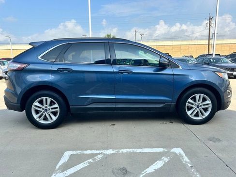 Used 2018 Ford Edge SEL FWD image 4
