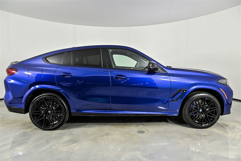 Used 2026 BMW X6 M Competition AWD/4WD image 10