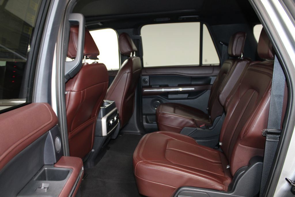Used 2024 Ford Expedition Max Limited AWD/4WD image 25