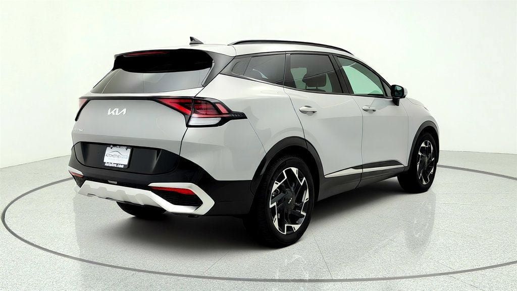 Used 2025 Kia Sportage SX FWD image 5