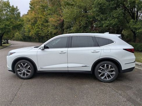 Certified 2023 Acura MDX SH-AWD w/ Technology Package image 2
