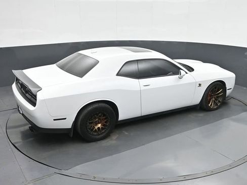 Used 2021 Dodge Challenger R/T Scat Pack RWD image 24