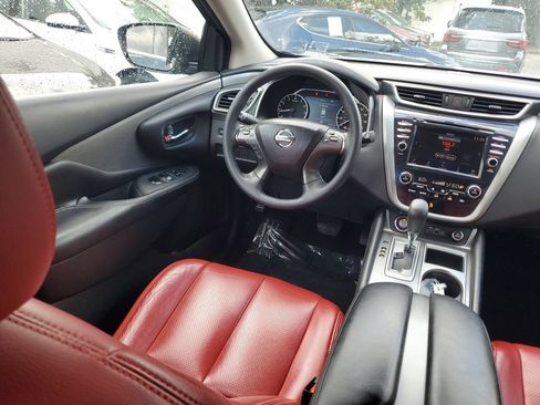 Used 2019 Nissan Murano S AWD/4WD image 14