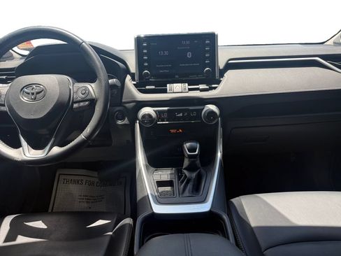 Used 2019 Toyota RAV4 XLE Premium w/ Advanced Technology Package FWD image 11