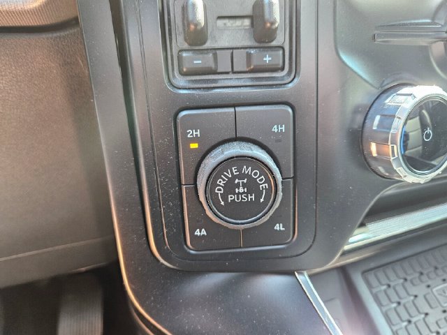 Used 2023 Ford F150 Raptor AWD/4WD image 42