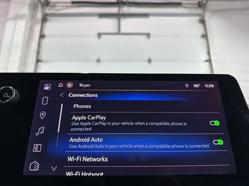 Used 2024 Chevrolet Colorado ZR2 w/ ZR2 Convenience Package III image 31