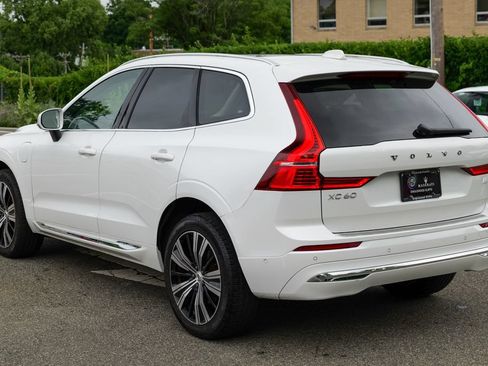 Used 2023 Volvo XC60 T8 Ultimate w/ Climate Package AWD/4WD image 5