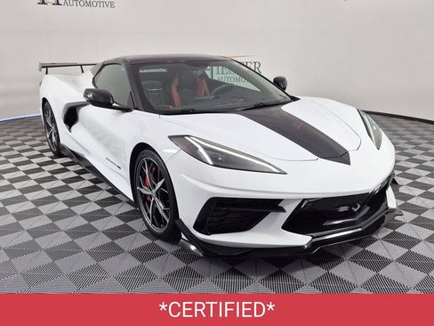 Used 2022 Chevrolet Corvette Stingray Preferred Conv w/ Z51 Performance Package RWD image 2