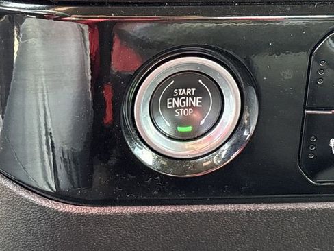 Certified 2023 GMC Sierra 1500 Elevation image 17