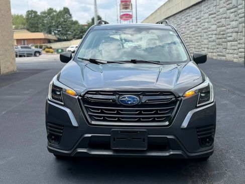 Used 2023 Subaru Forester AWD/4WD image 3