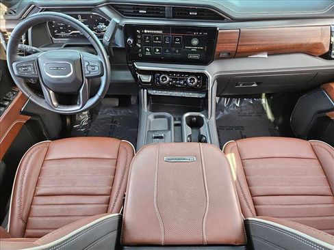 Used 2024 GMC Sierra 3500 Denali Ultimate image 16