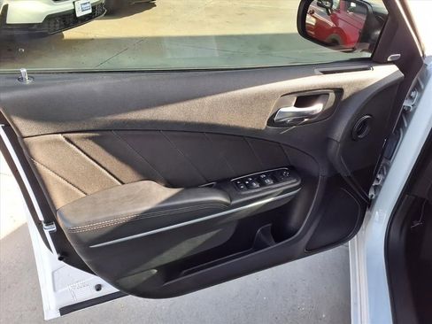 Used 2023 Dodge Charger SXT image 16
