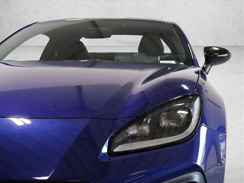 Used 2025 Toyota GR86 Premium w/ ALL Weather Mat Package (TMS) RWD image 2