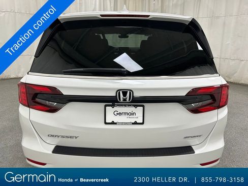 Used 2023 Honda Odyssey Sport image 8