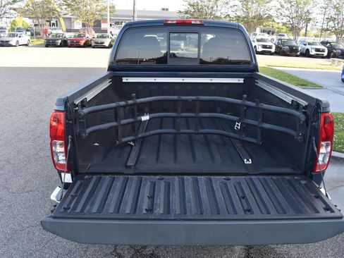 Used 2019 Nissan Frontier SV w/ Value Truck Package image 8