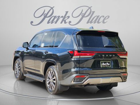 New 2026 Lexus LX 600 4WD w/ Premium Package image 3