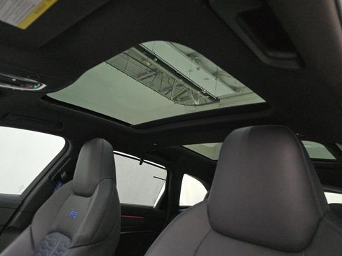 Used 2025 Audi RS 6 performance AWD/4WD image 13