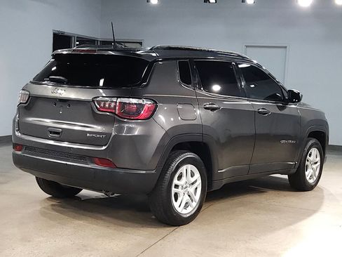 Used 2018 Jeep Compass Sport w/ Tech Group image 7