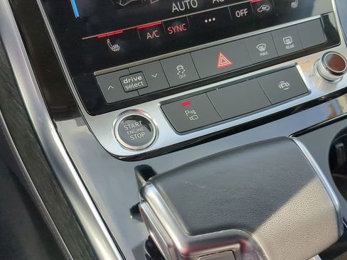 Used 2024 Audi Q7 2.0T Premium Plus image 17