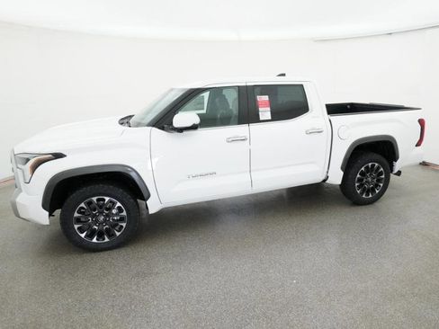 New 2026 Toyota Tundra Limited AWD/4WD image 21