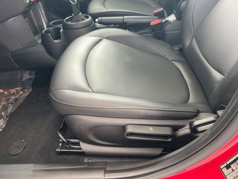 Used 2020 MINI Cooper 4-Door Hardtop image 15