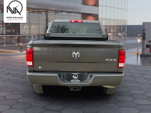 Used 2019 RAM 1500 Express image 7