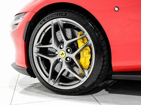 Used 2024 Ferrari Roma image 49
